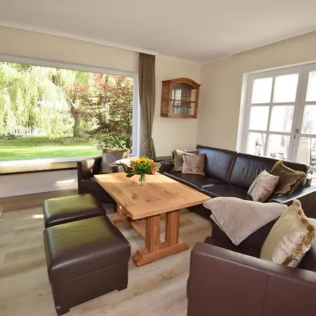 Hideaway Mit Aussenpool, Sauna Und Kamin بيت للعطل