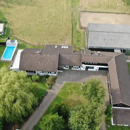 Hideaway Mit Aussenpool, Sauna Und Kamin Nyaraló *
