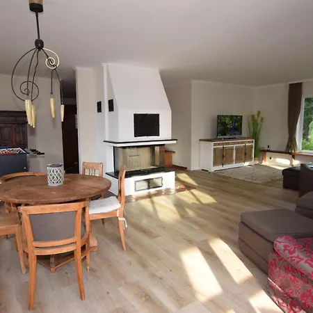 Hideaway Mit Aussenpool, Sauna Und Kamin Bosau