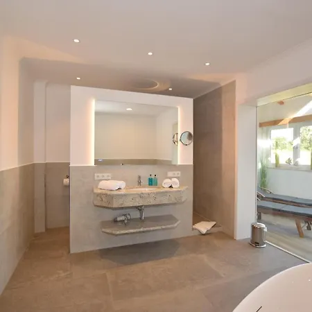 Hideaway Mit Aussenpool, Sauna Und Kamin Nyaraló