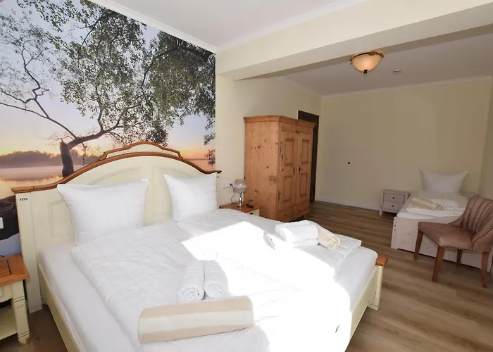 Hideaway Mit Aussenpool, Sauna Und Kamin Bosau